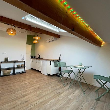 Chaleureux Studio Mansarde - Coeur De Ville De Sète Exterior foto